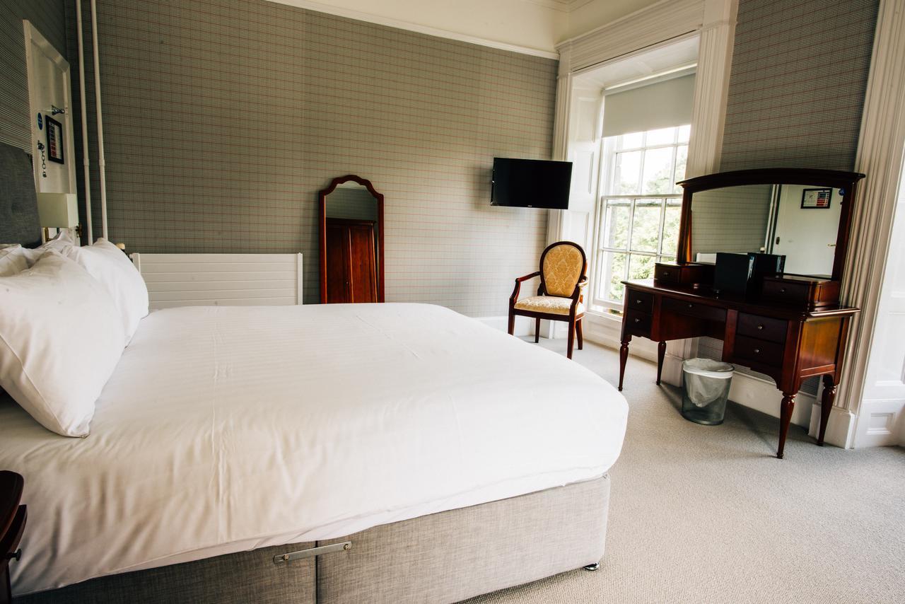 Belmont House Hotel แบนบริดจ์ ภายนอก รูปภาพ