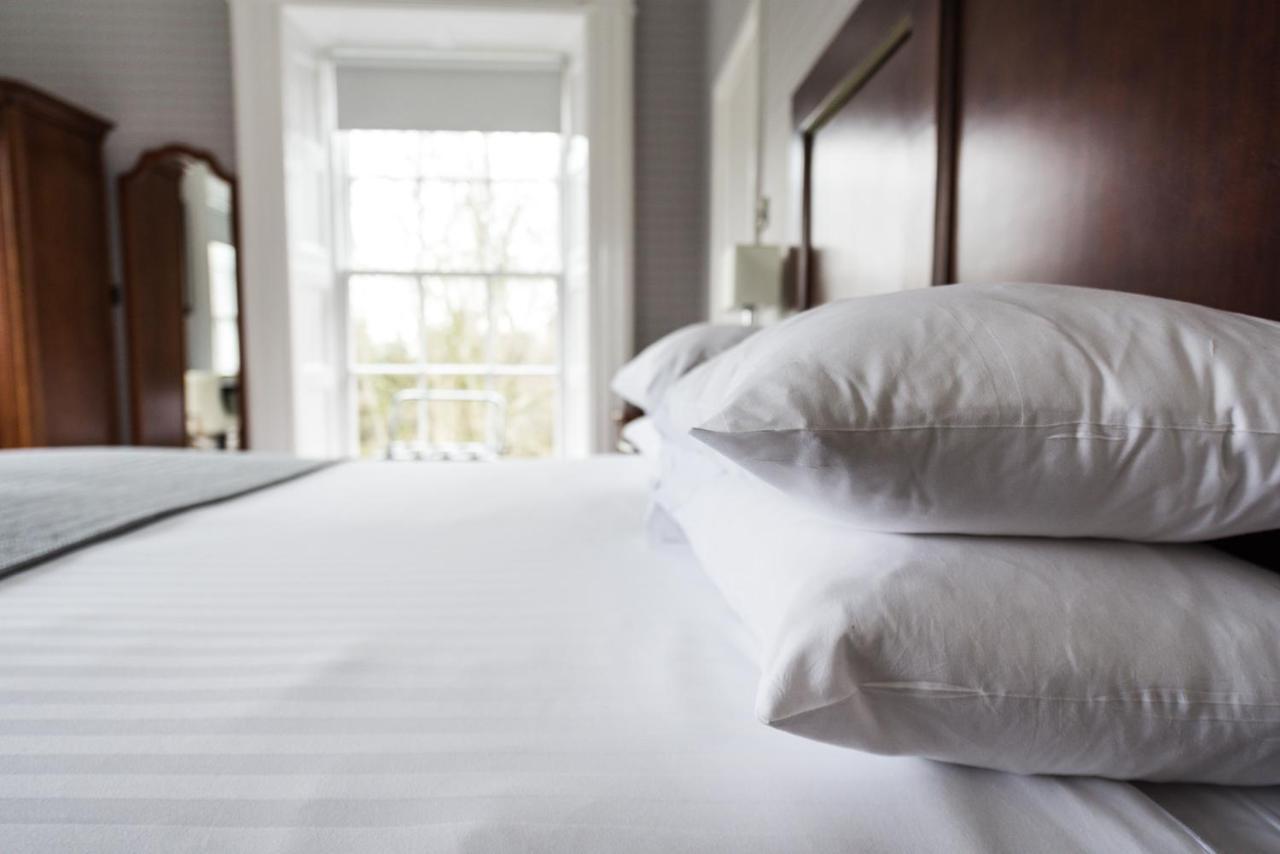 Belmont House Hotel แบนบริดจ์ ภายนอก รูปภาพ